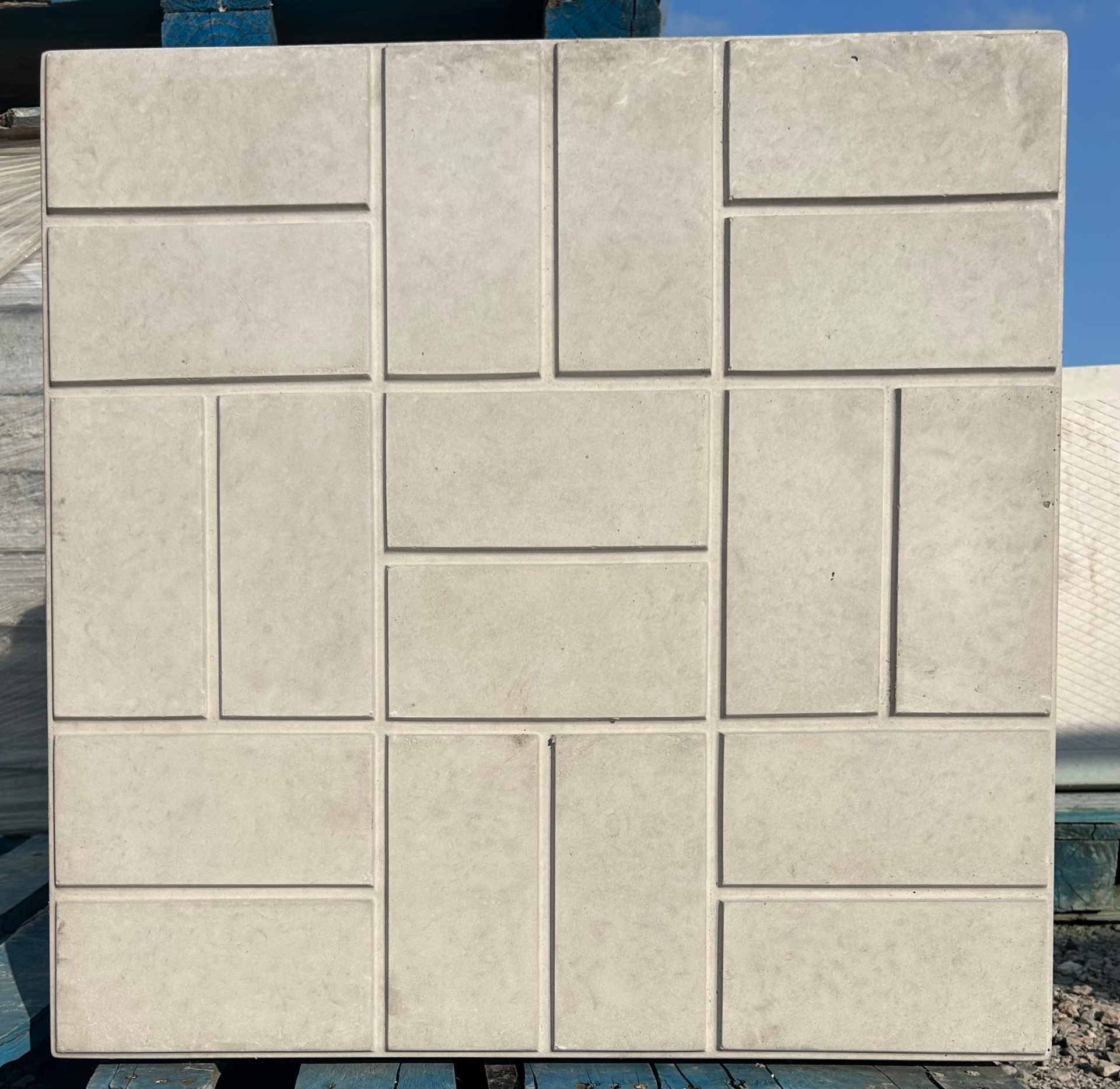 Holland pattern patio slab